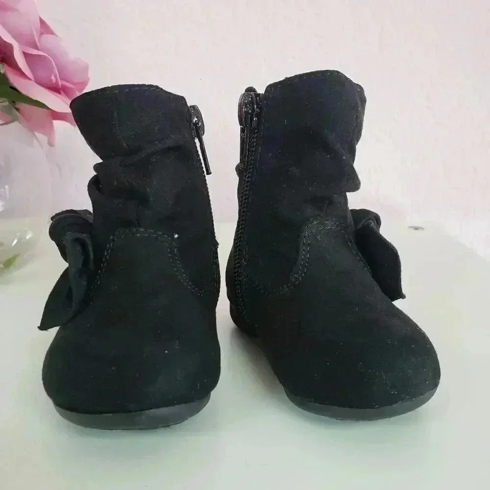Wonder Nation Toddler Girl Bow Slouch Boot Size 2